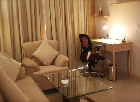 Savoy Suites Manesar : photo 6 de la chambre suite premium