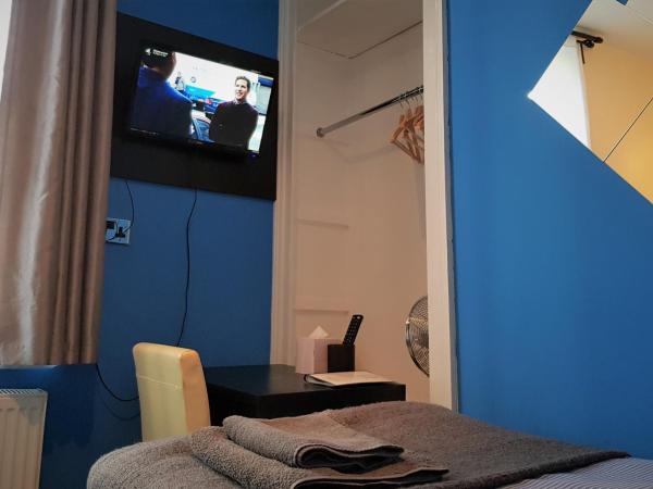 Robin 7 Lodge City Centre : photo 4 de la chambre chambre simple standard avec salle de bains privative