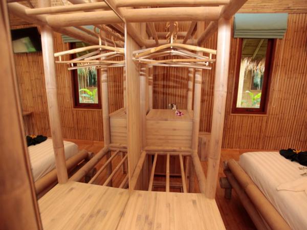 Phi Phi CoCo Beach Resort - SHA Extra Plus : photo 9 de la chambre bungalow de plage avec piscine