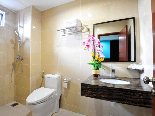 Hallmark Regency Hotel - Johor Bahru : photo 3 de la chambre chambre double deluxe