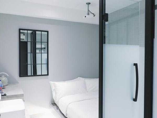 Rest Chinatown Hotel : photo 5 de la chambre chambre double standard (sans fenêtre)