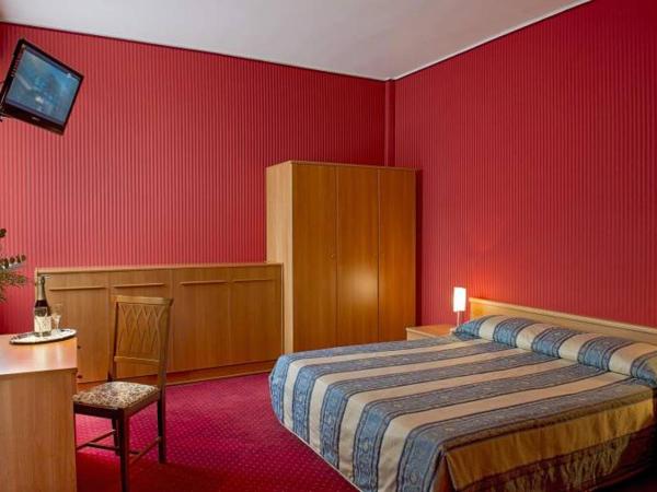 Hotel Nazionale : photo 2 de la chambre chambre double - attribuée à l'arrivée