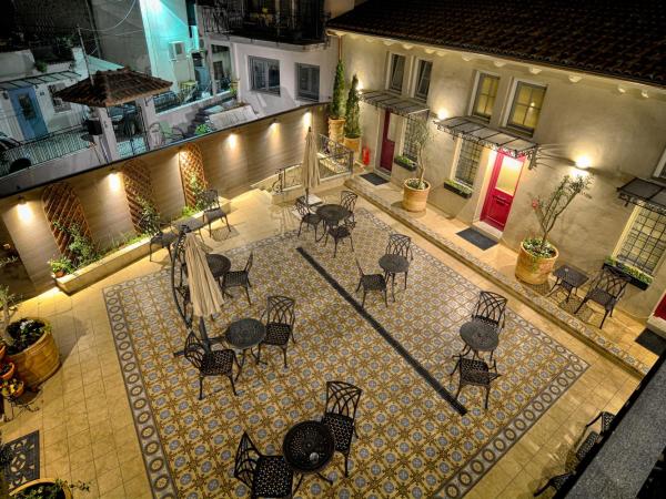 Hotel Antique : photo 1 de la chambre maisonnette