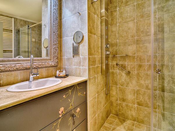 Hotel Antique : photo 2 de la chambre chambre deluxe double ou lits jumeaux