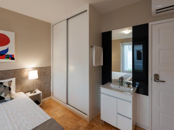 Ateneu Guesthouse : photo 4 de la chambre chambre double