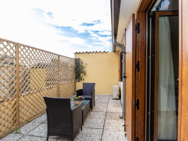 Scaligero Rooms : photo 8 de la chambre chambre lit king-size avec baignoire spa