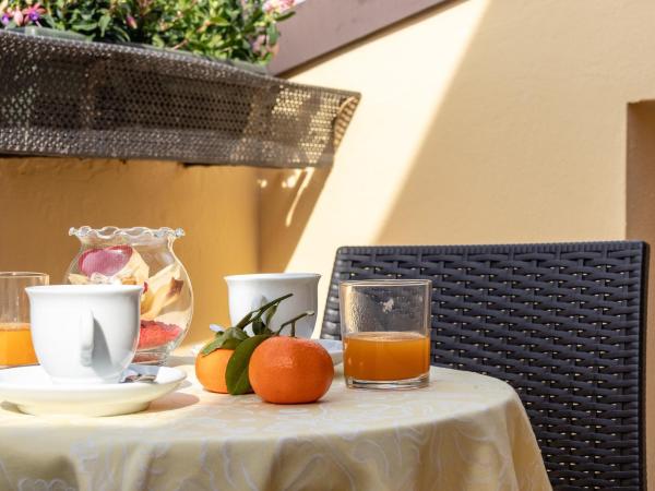 Scaligero Rooms : photo 7 de la chambre chambre double deluxe avec balcon