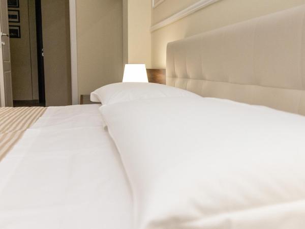 Scaligero Rooms : photo 10 de la chambre chambre double deluxe avec vue sur château