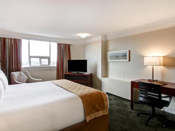 Edmonton Inn and Conference Centre : photo 2 de la chambre chambre lit king-size deluxe