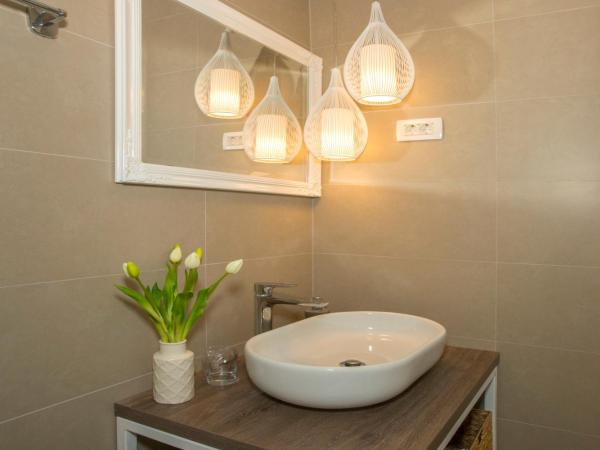 Aspalathos Residence : photo 6 de la chambre chambre double supérieure