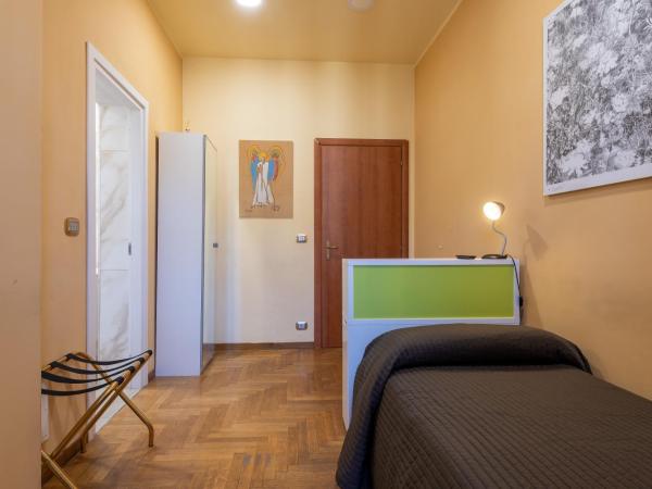 B&B Central Station : photo 1 de la chambre chambre simple deluxe avec balcon