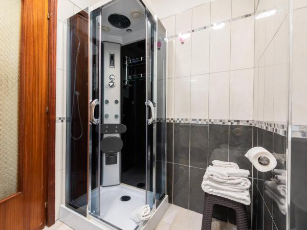 B&B Central Station : photo 9 de la chambre chambre deluxe double ou lits jumeaux