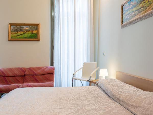 B&B Central Station : photo 7 de la chambre chambre triple deluxe