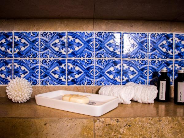 Luma B&B Boutique : photo 4 de la chambre chambre quadruple avec salle de bains