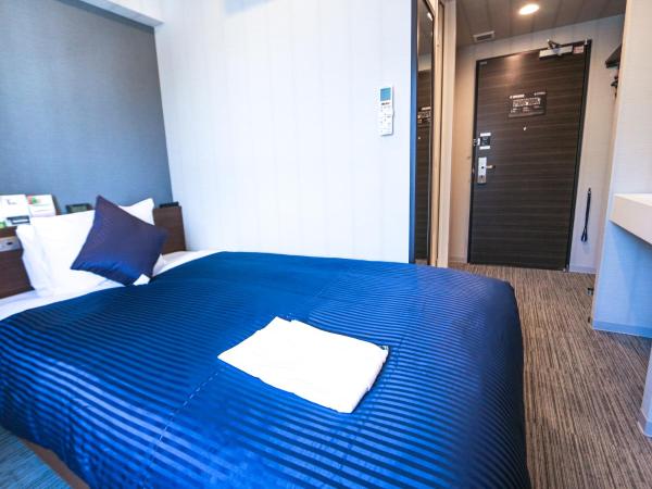 HOTEL LiVEMAX Sapporo Susukino : photo 5 de la chambre chambre double standard avec petit lit double - fumeurs