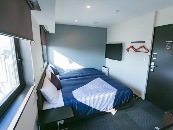 HOTEL LiVEMAX Akabane-Ekimae : photo 3 de la chambre chambre lits jumeaux - fumeurs