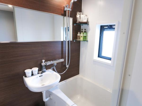 HOTEL LiVEMAX Tokyo Ayase-Ekimae : photo 5 de la chambre chambre lits jumeaux - fumeurs