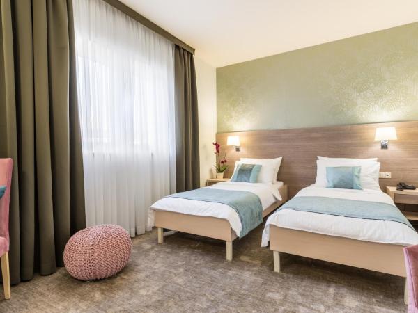 Hotel Mondo : photo 8 de la chambre chambre lits jumeaux standard