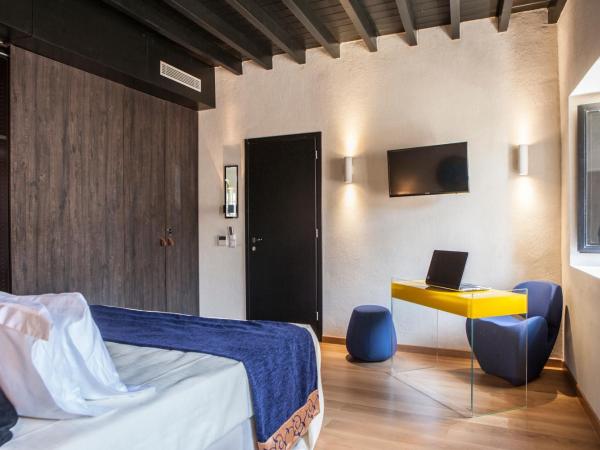 Allegory Boutique Hotel : photo 5 de la chambre suite junior avec douche à jets pour le corps - orphée