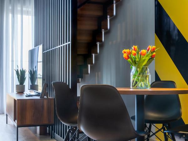 Park Inn by Radisson Poznan : photo 4 de la chambre suite avec balcon