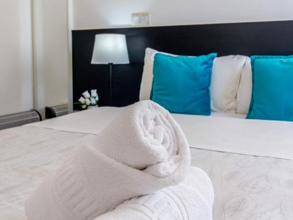 AYZ Javier Cabrini - Auto check-in property : photo 8 de la chambre chambre double standard avec salle de bains commune