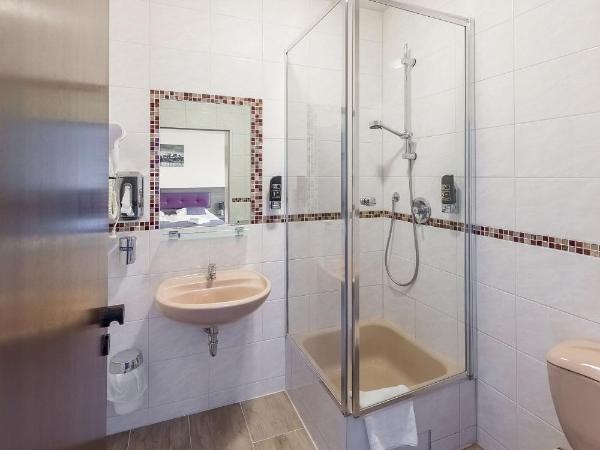 Hotel Klein Frankfurt : photo 9 de la chambre chambre double ou lits jumeaux confort 