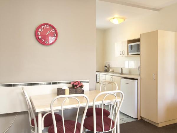 Apollo Motel : photo 10 de la chambre appartement 2 chambres (5 adultes)