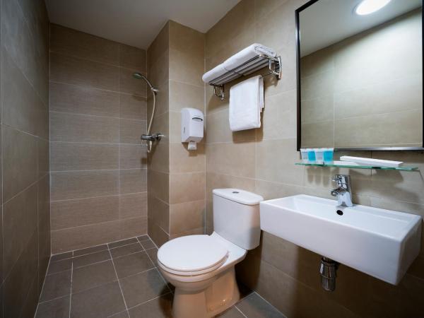 Value Hotel Thomson : photo 4 de la chambre chambre triple