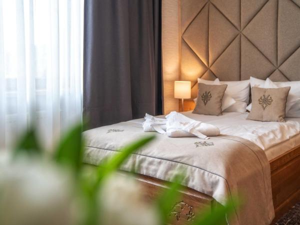 Gold Hotel : photo 10 de la chambre chambre double Économique