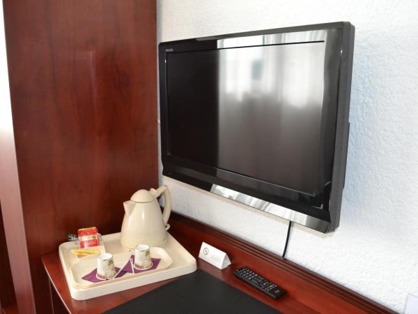 The Originals City, Hôtel Fontaine, Morlaix : photo 1 de la chambre chambre double confort