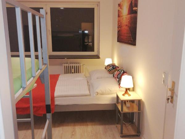 The Hostel : photo 2 de la chambre chambre double