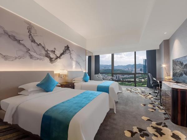 Huaqiang Plaza Hotel Shenzhen, Enjoy Complimentary Afternoon Tea & Mini Bar & Night Snack : photo 5 de la chambre chambre lits jumeaux deluxe