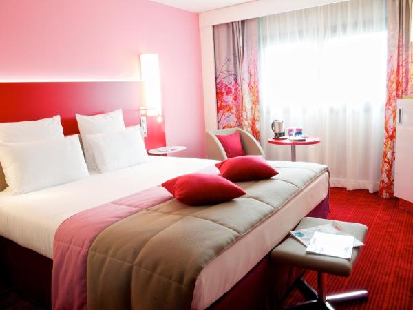 Mercure Paris Montmartre Sacré Coeur : photo 3 de la chambre chambre supérieure avec 1 lit king-size