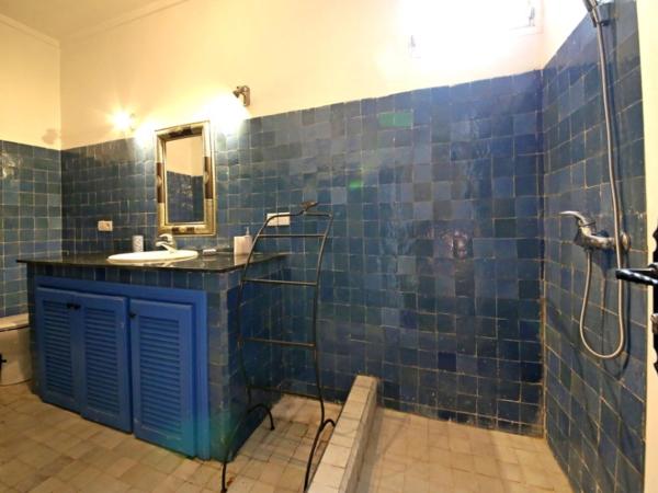Dar Abdesalam : photo 4 de la chambre chambre lits jumeaux avec salle de bains privative