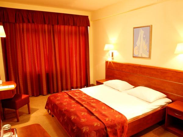 Benczur Hotel : photo 4 de la chambre chambre double ou lits jumeaux supérieure avec balcon