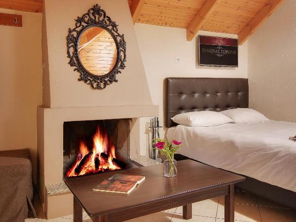 Tsironis Guesthouse : photo 3 de la chambre studio (4 adultes) - attique