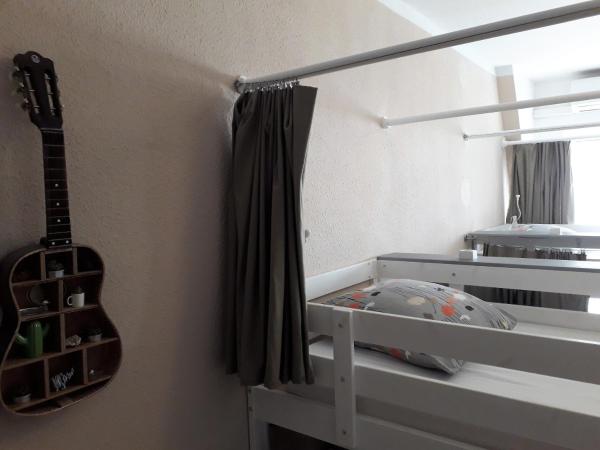 La Maïoun Guesthouse : photo 5 de la chambre lit dans dortoir pour femmes de 6 lits (femmes uniquement)
