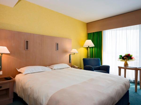 Hotel Cannes Montfleury : photo 4 de la chambre chambre double standard avec balcon - côté colline