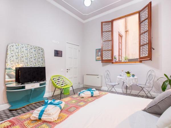 Jacaranda : photo 2 de la chambre chambre double avec salle de bains privative extérieure