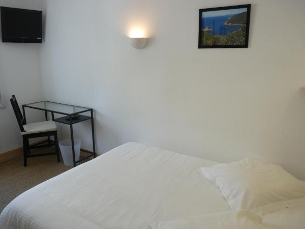 Hôtel L'Oustaou : photo 1 de la chambre chambre double ou lits jumeaux