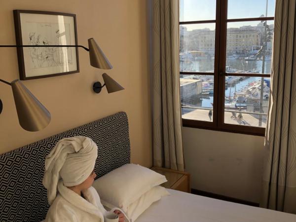 Hotel Belle-Vue Vieux-Port : photo 5 de la chambre chambre lits jumeaux classique - vue sur vieux port
