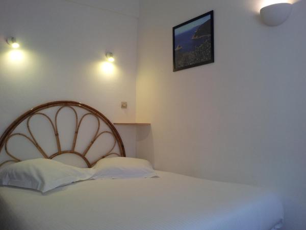 Hôtel L'Oustaou : photo 3 de la chambre chambre double