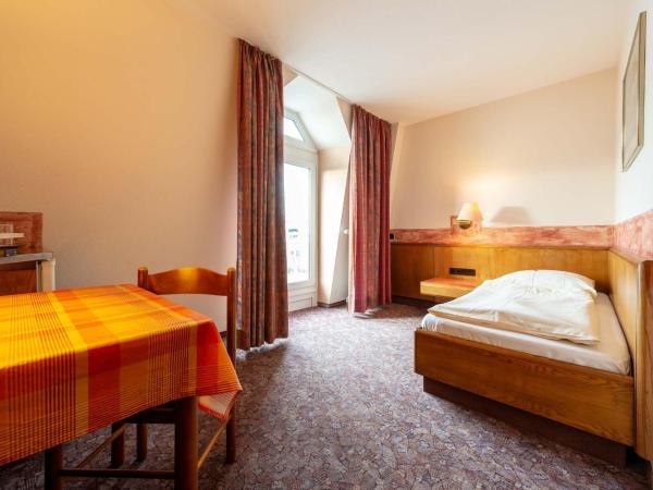 enjoyHotel garni Korntal Stuttgart : photo 4 de la chambre chambre simple standard