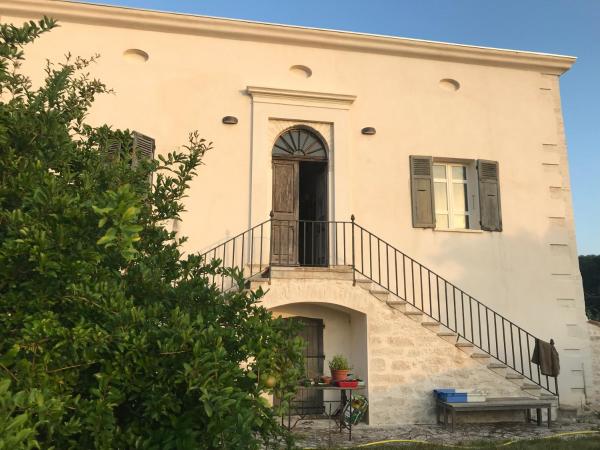 A Loghja Di Cavallo Morto : photo 10 de la chambre chambre double - vue sur jardin