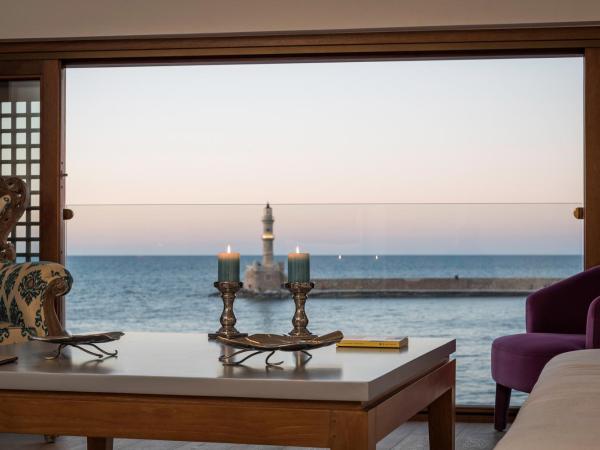 Residenza Vranas Boutique Hotel : photo 6 de la chambre suite 2 chambres - vue sur mer