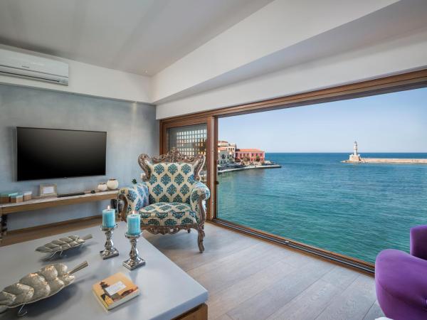 Residenza Vranas Boutique Hotel : photo 2 de la chambre suite 2 chambres - vue sur mer