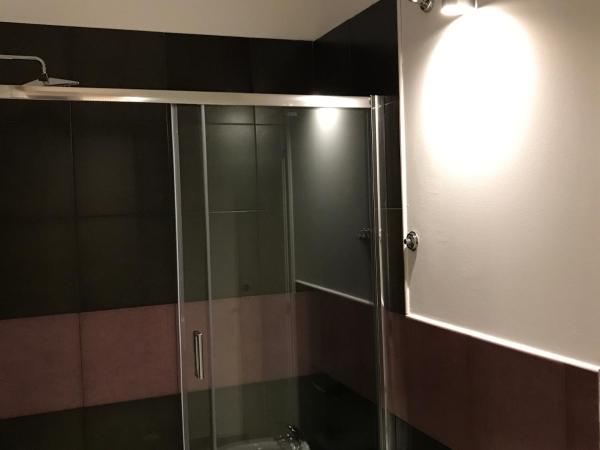 ROOM 110 BARI -guesthouse- : photo 2 de la chambre chambre triple avec terrasse