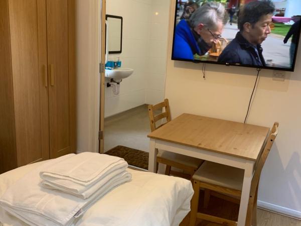 Oxford Bed and Breakfast : photo 9 de la chambre chambre triple - accessible aux personnes à mobilité réduite