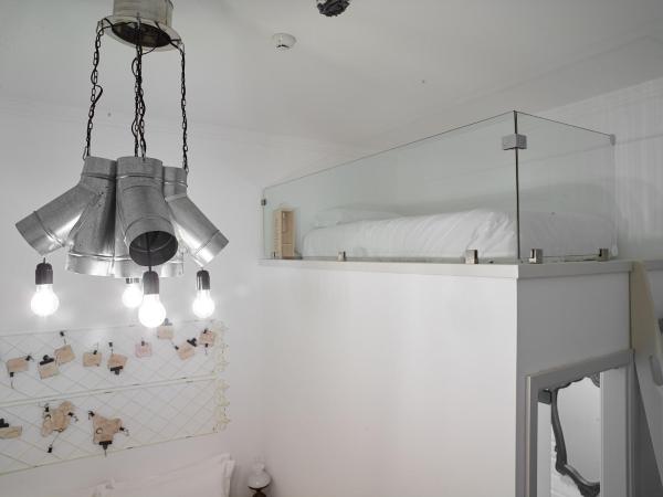 República Guest House : photo 1 de la chambre chambre double