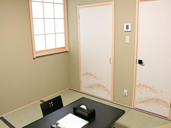 Akihabara Nakagawa Inn : photo 9 de la chambre chambre familiale